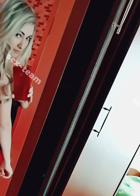 Ева